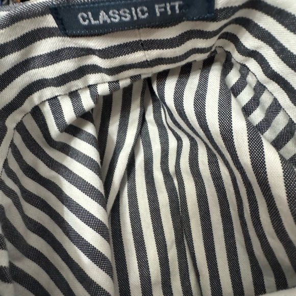 Ralph Lauren Black and White Casual Button Down Shirt - Picture 7 of 7